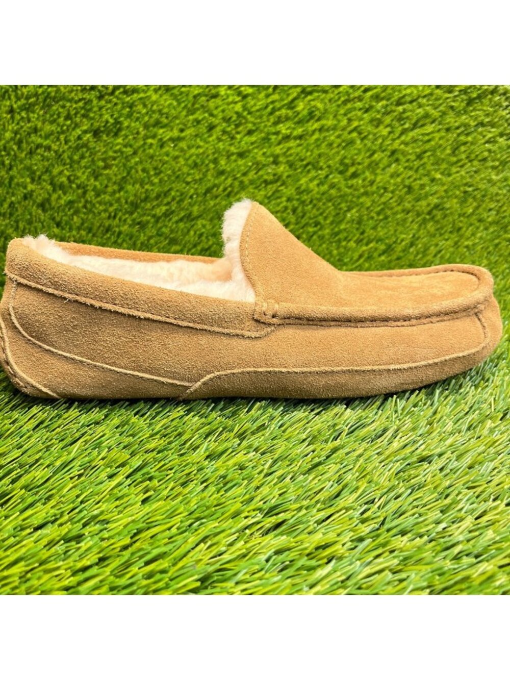 UGG Ascot Mens‎ Size 9 Brown Casual Classic Suede Slip On Loafer Slippers Shoes